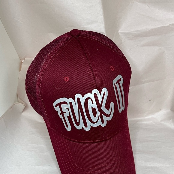 Red maroon trucker hat - Picture 6 of 13